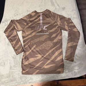 UFC Venum Performance Camouflage Shirt